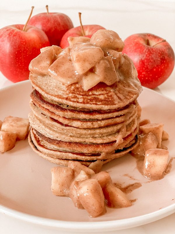 Apple Cinnamon Pancakes 