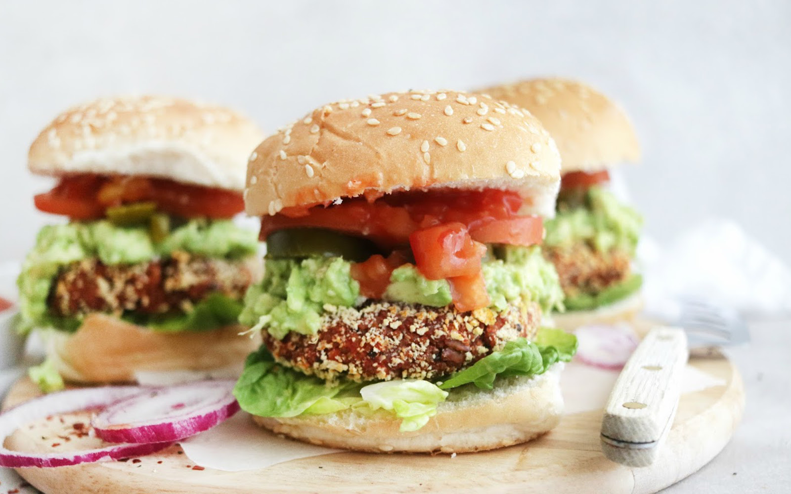 Mexican-Inspired Pinto and Quinoa Veggie Burgers