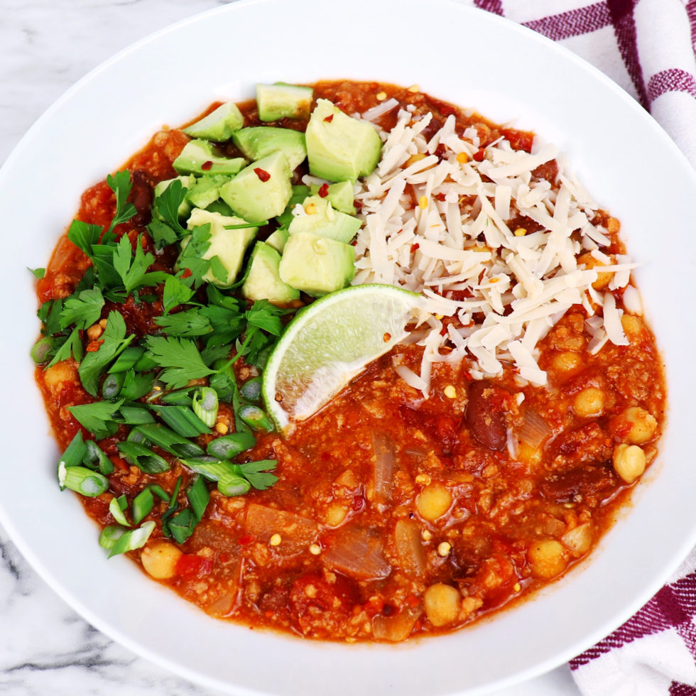 From The Ultimate Chili to Fruit Cobbler: Our Top Eight Vegan Recipes of the Day!