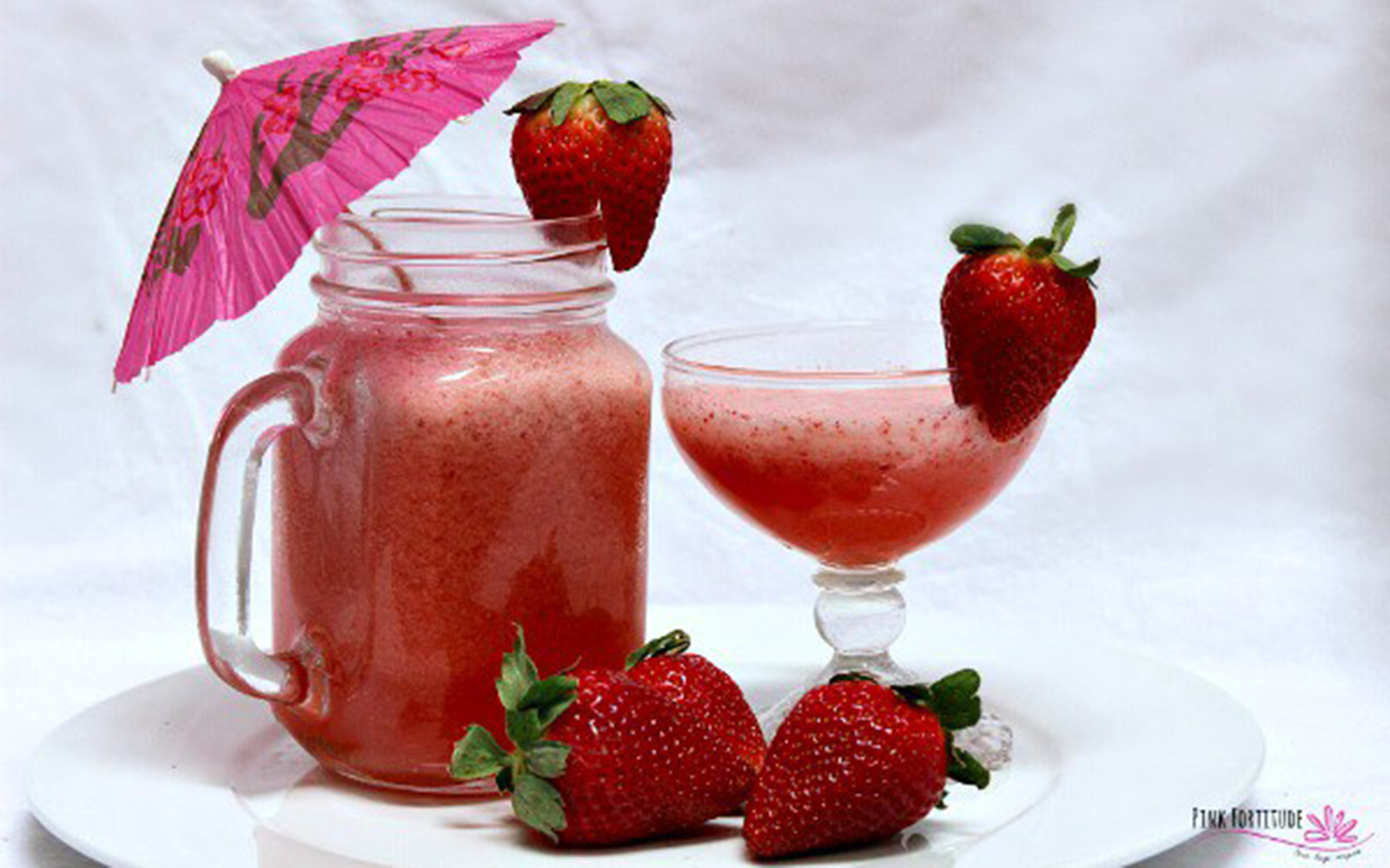 Dharmarita: Healthy Strawberry Mocktail