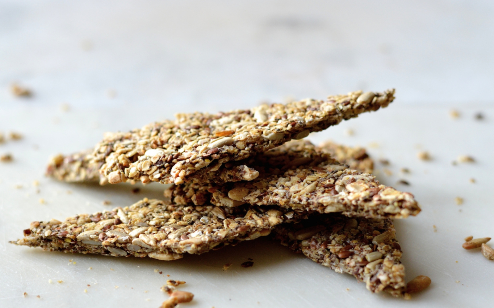 Healthy Spelt, Oats, Chia and Flax Seed Crisps